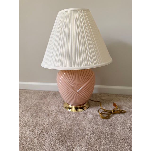Peach Pair of Vintage 1980s Art Deco Revival Shell Table Lamps - Peachy Pink With Pleated Shades For Sale - Image 8 of 8