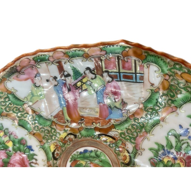 Green 19th C. Chinoiserie Rose Medallion Low Bowl With Handles For Sale - Image 8 of 11