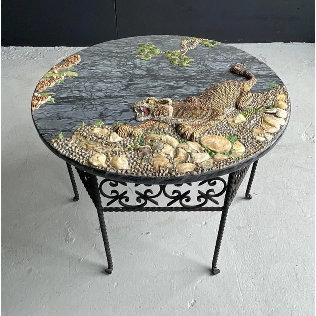 Ornate Grotto Shell Tiger Motif Round Marble Coffee Table With Iron Base For Sale In New York - Image 6 of 7