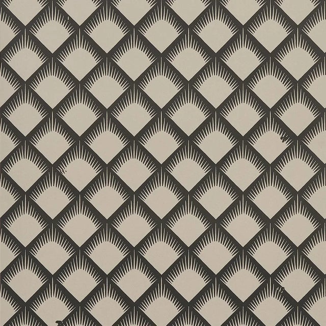 Not Yet Made - Made To Order Sample - Schumacher x Neisha Crosland Maize Wallpaper in Black & Cream For Sale - Image 5 of 5