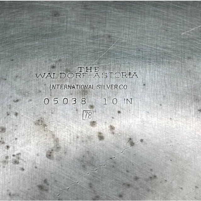1970s Vintage Round Silver Tray From the Waldorf-Astoria Hotel For Sale - Image 5 of 7