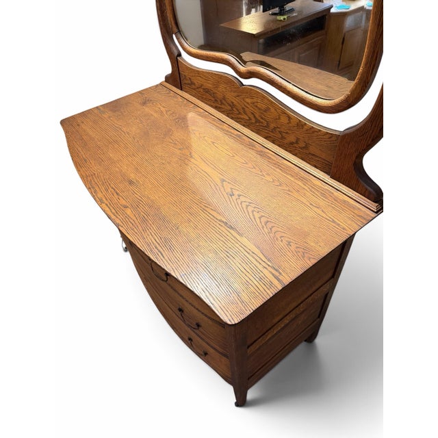 Antique American Quarter-Sawn Oak Serpentine Dresser With Wishbone Mirror For Sale - Image 4 of 11