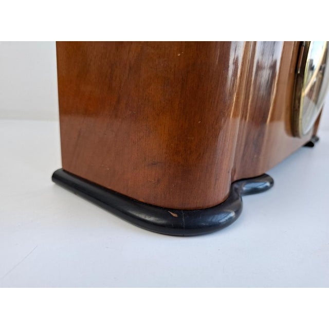 Art Deco Mantel Clock in Wood with Chiming Mechanical Movement, 1930 For Sale - Image 12 of 18