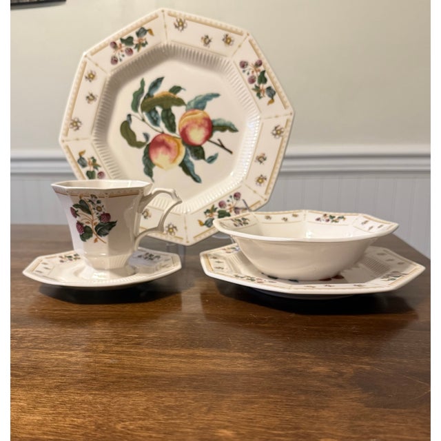 Nikko Classic Collection “Orchard” Dinnerware For Sale - Image 14 of 18