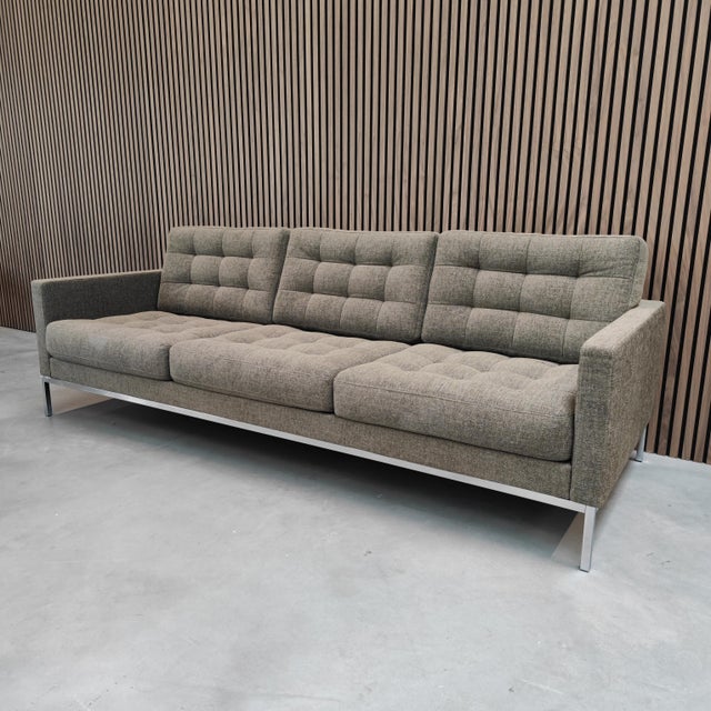Mid-Century Modern Sofa by Florence Knoll Bassett for Knoll Inc / Knoll International, 2024 For Sale - Image 3 of 3