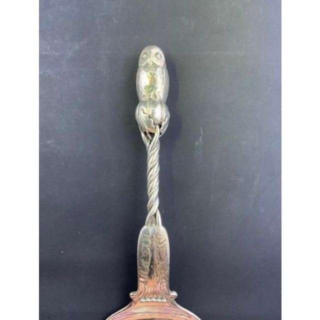 Art Deco 1920s Rare Georg Jensen Denmark Sterling Silver Owl Cake Server No. 39 Ornamental Pattern For Sale - Image 3 of 5