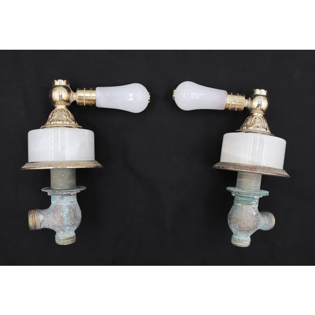 Traditional Luxury Bathroom Faucet & Towel Bar Set For Sale - Image 3 of 16