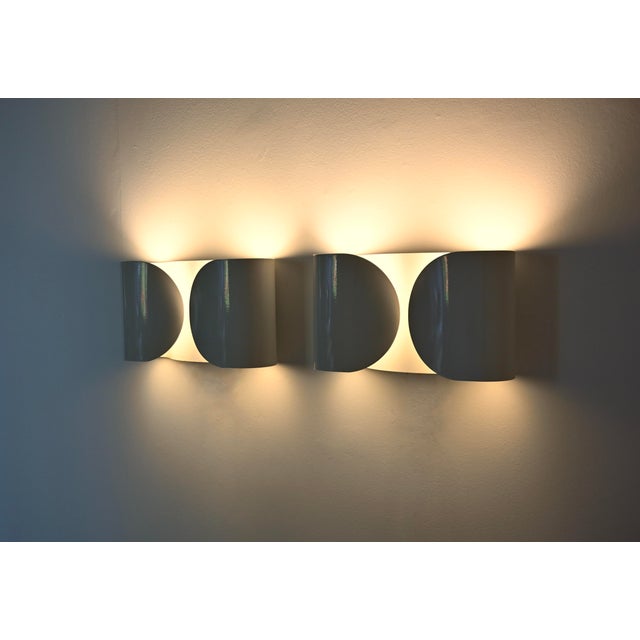 White Foglio Wall Lamps by Tobia & Afra Scarpa for Flos, 1960s, Set of 2 For Sale - Image 6 of 15