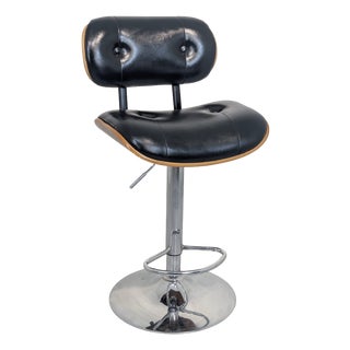 Vintage Swivel Bar Stool, 1960s For Sale