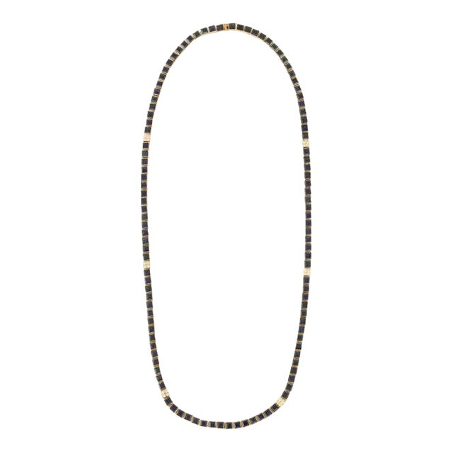 Art Deco 15.5 Carat Square Cut Blue Sapphire Tennis Necklace in 18k Solid Gold For Sale - Image 3 of 11