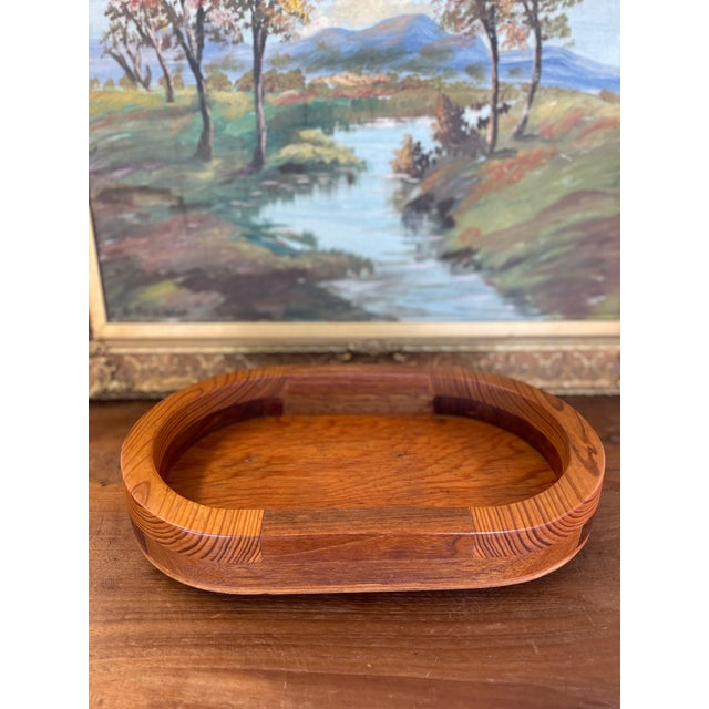 Vintage Mid-Century Modern Oval Wood Tray With Laminated Joinery and Raised Base. For Sale - Image 9 of 10