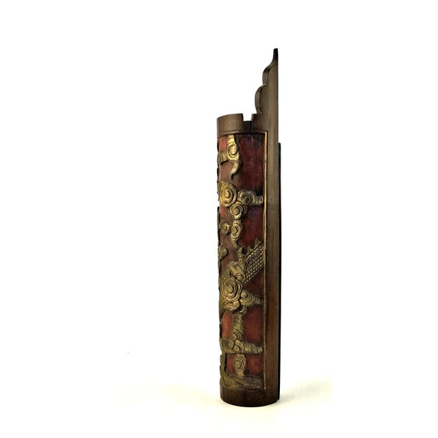 1900 - 1909 1900s Chinese Carved & Gilt Painted Bamboo Incense Holder For Sale - Image 5 of 12