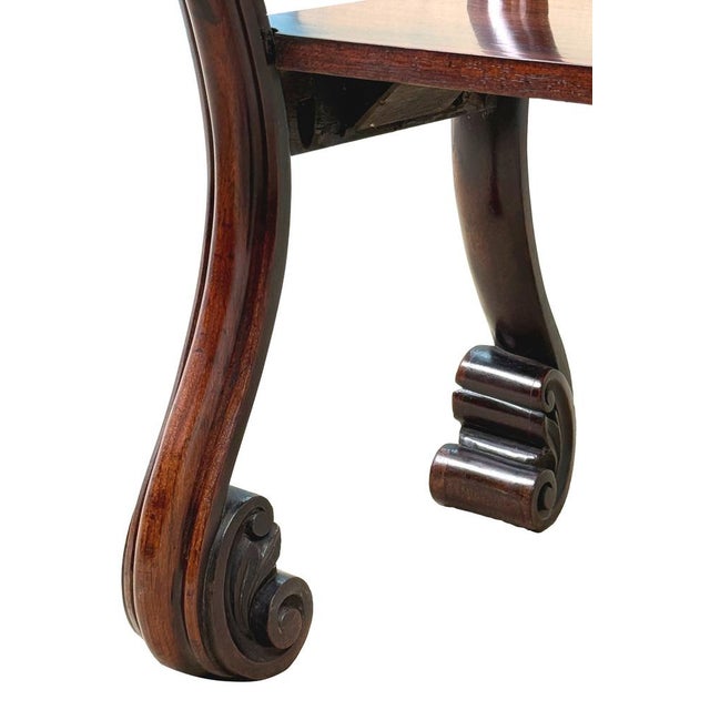 Brown Antique Rosewood Central Standing Shelves, 1840 For Sale - Image 8 of 15