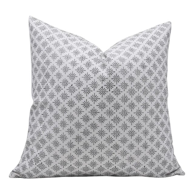 Fabdivine Handcrafted Block Print Cushion Cover 14x14 Inch Thick Cotton White-Chingari For Sale