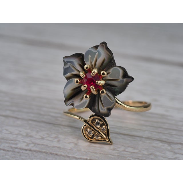Metal Carved Flower 14k Ring With Gemstones, Size 5 For Sale - Image 7 of 8