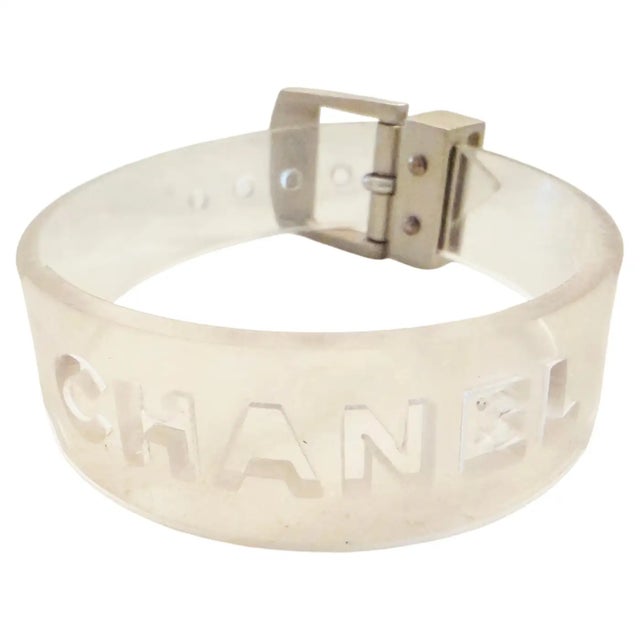 Chanel A Post-Modern 21st Century Plastic and Metal Logo Bracelet by Chanel For Sale - Image 4 of 15