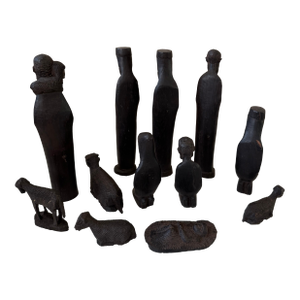Nativity Set: Ebony. 11 Pcs.