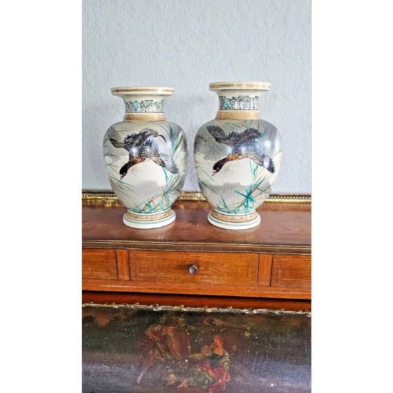 Pair of 19th Century Satsuma Vase With Geese, Signed For Sale In Tampa - Image 6 of 12