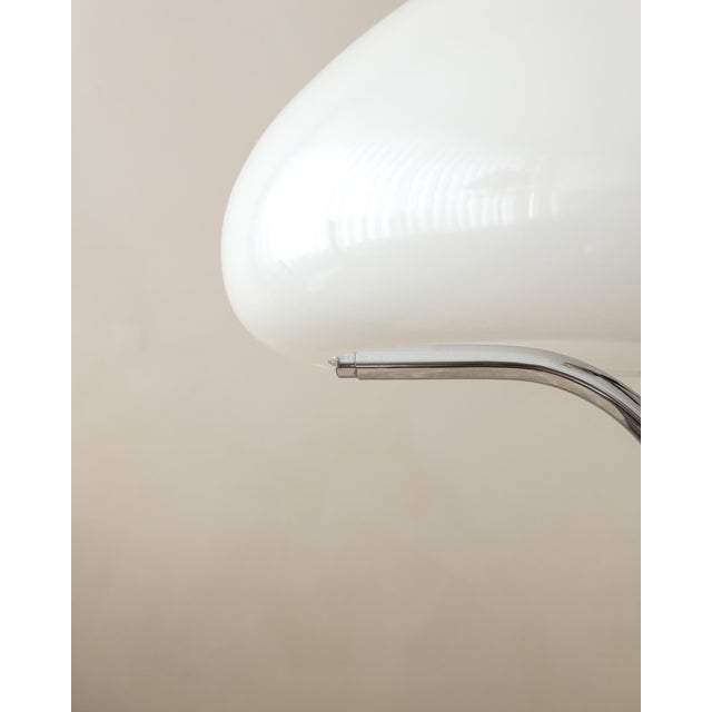 Guzzini Quadrifoglio Table Lamp by Ufficio Progetti for Guzzini, Italy, 1970s For Sale - Image 4 of 15