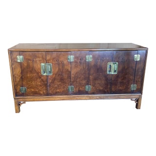 1960s Vintage Drexel Heritage Dynasty Buffet Walnut Burl Sideboard For Sale