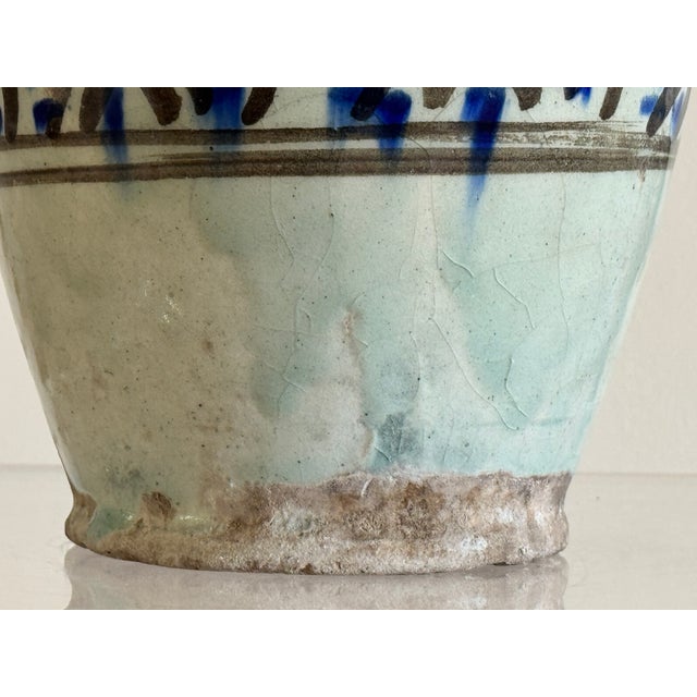 Early 18th Century Persian Safavid Pottery Jar For Sale - Image 9 of 17