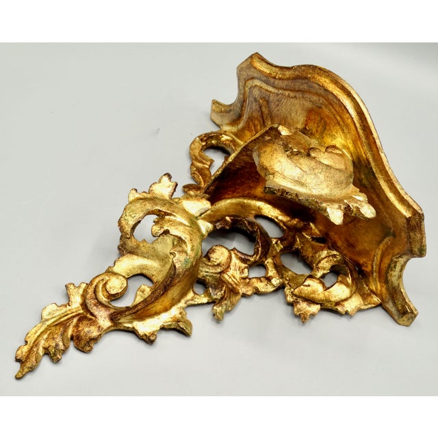 Hollywood Regency Large Italian Gilt Wall Bracket For Sale - Image 3 of 9