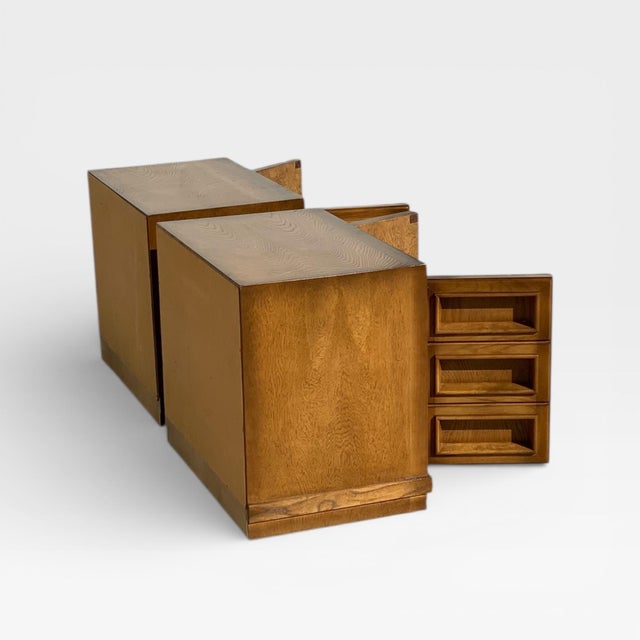 Pair of Mid-Century Modern Oak Nightstands With Paneled Drawer Fronts For Sale - Image 11 of 18
