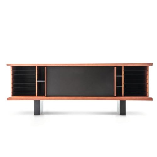 The Charlotte Perriand 513 Riflesso storage unit, reissued by Cassina, is a true work of art that reflects the designer's...