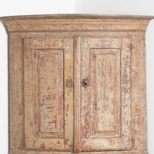 Farmhouse 19th Century Swedish Original Painted Pine Corner Cabinet For Sale - Image 3 of 14