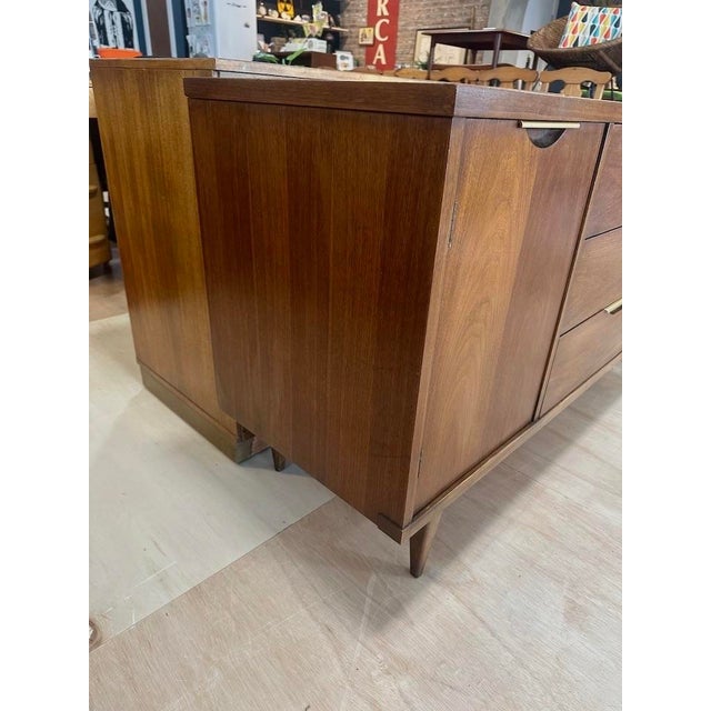 1960s Mid Century Kent Coffey ‘Tableau’ Credenza/Sideboard For Sale - Image 5 of 12