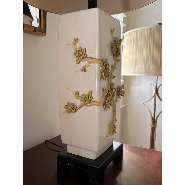 Mid 20th Century 1950s Nardini Studio Los Angeles Hollywood Regency Chinoiserie Ceramic Lamp For Sale - Image 5 of 10