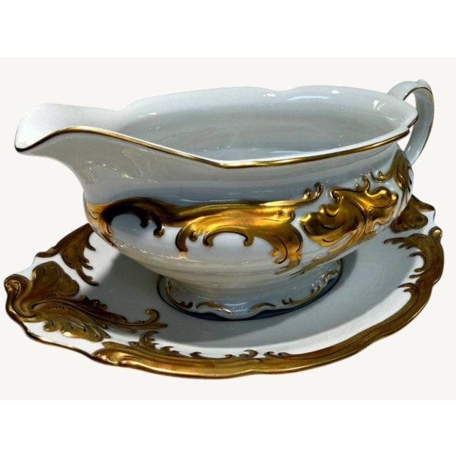 Vintage Walbrzych WLB3 Gold Rococo Porcelain Gravy Boat with Matching Underplate – Made in Poland Elegant vintage two-...