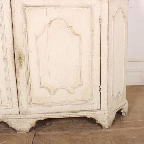 18th Century Dutch Vitrine For Sale - Image 5 of 16