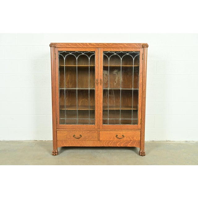 R. J. Horner Style Antique American Empire Carved Tiger Oak Double Bookcase Cabinet With Leaded Glass Doors, Circa 1890s For Sale - Image 14 of 14