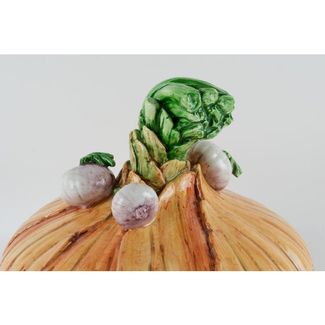 1960s Este Ceramic Large Majolica Onion Tureen Covered Dish Centerpiece For Sale - Image 16 of 18