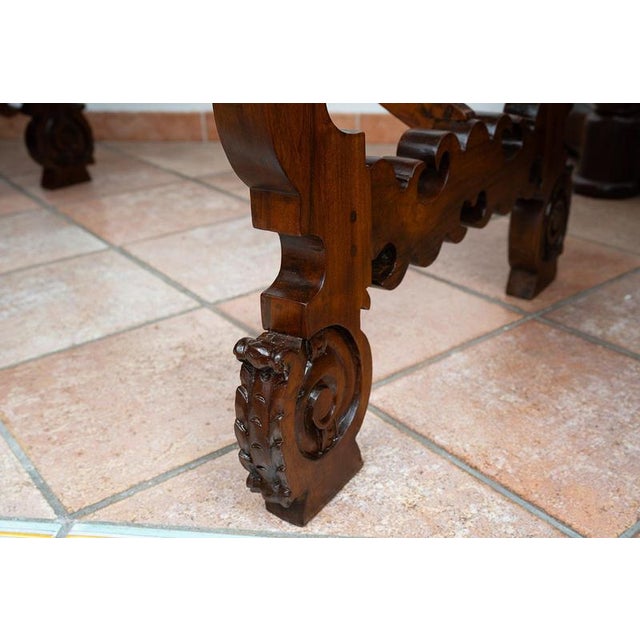 Antique Fratino Refectory Table in Walnut. Naples, 1800s For Sale - Image 4 of 6