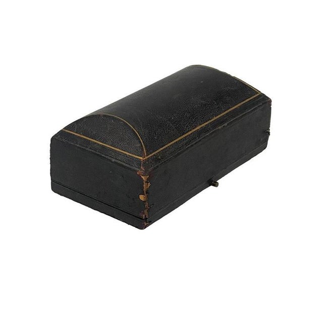 English Silver Napkin Rings attributed to William Hutton & Sons, 1895, Set of 2 For Sale - Image 3 of 6