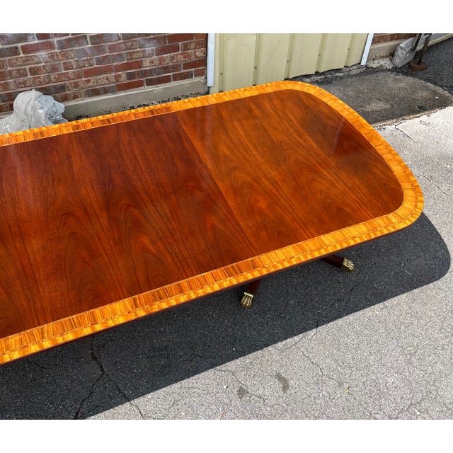 Late 20th Century Councill Craftsmen Georgian Banded Mahogany Double Pedestal Dining Table With 3 Leaves For Sale - Image 6 of 18