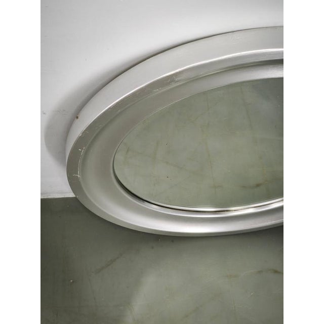 1970s Italian Space Age Round Wall Mirror with Silver Frame, 1970s For Sale - Image 5 of 10
