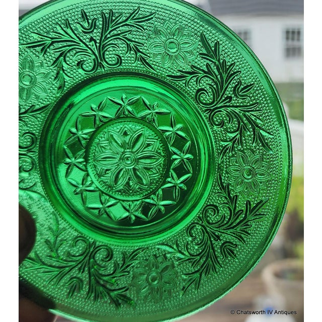 6 Mid Century Forest Green Glass Sandwich Pattern Juice Tumblers W/ Saucers ~ Anchor Hocking For Sale - Image 10 of 10