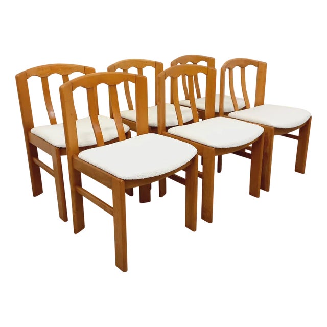 Vintage Chairs in Elm Wood and Bouclé Fabric, 1960s, Set of 6 For Sale