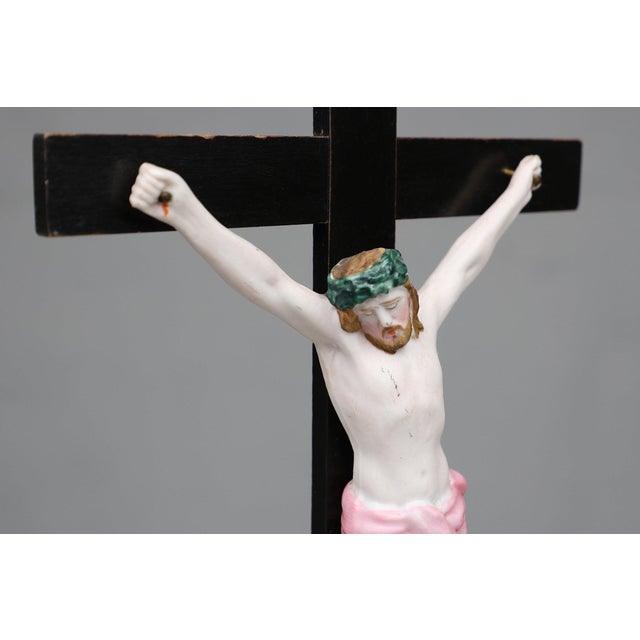 Wood Holy Water Font in Porcelain with Crucifix from Vieux Andenne, Belgium, 20th Century For Sale - Image 7 of 11