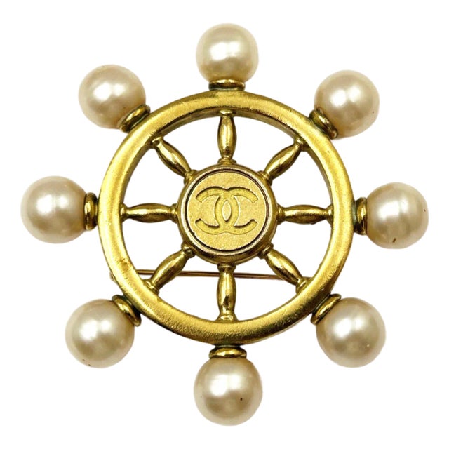 1990s Chanel Vintage Gold Plated Sailor Wheel Faux Pearl Brooch For Sale