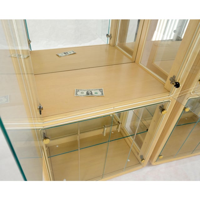 3 Blond Wood Glass Door Curio Cases Display Vitrine Cabinet Glass Shelves MINT! For Sale - Image 6 of 14