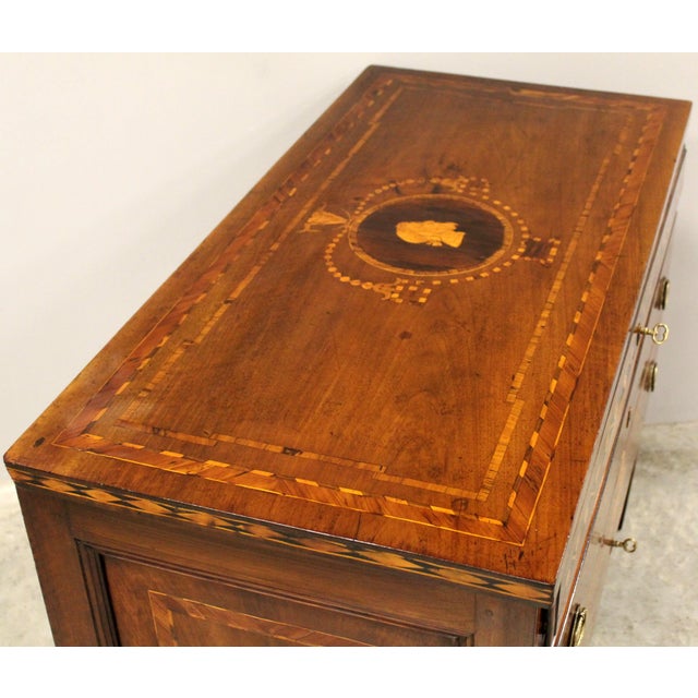 18th Century Italian Louis XVI Chest of Drawers in Walnut For Sale - Image 10 of 16