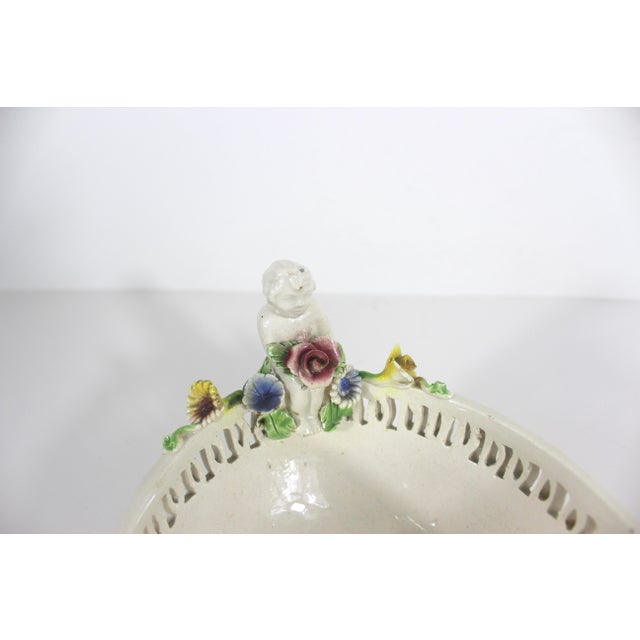 1930’s Italian Renaissance Revival Nove Rose Hand Painted Serving Bowl With Cherubs Made in Italy Nova Rose Floral Faïence Ceramic For Sale - Image 6 of 8