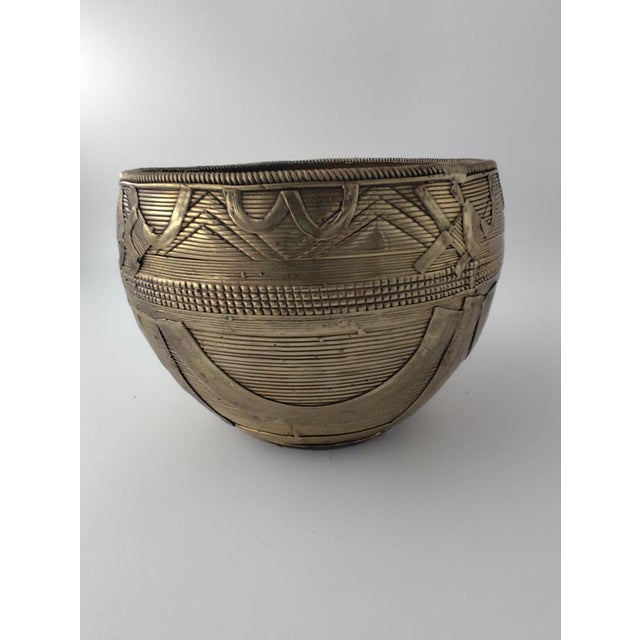 Vintage African Art Benin Bronze Ashanti Bowl with Intricate Decorations Width at top approx. 15 cm Height approx. 11.5 cm...