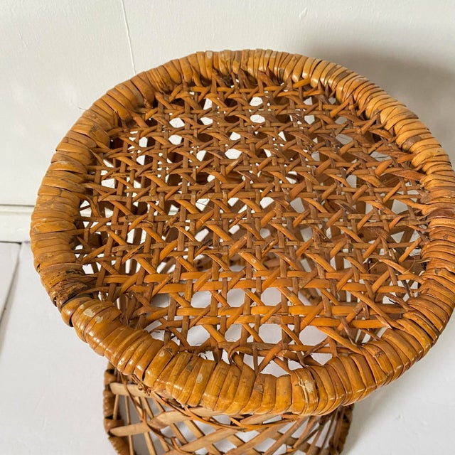 Vintage 1970s Wicker / Rattan Plat Stand Side Table Boho Chic For Sale - Image 4 of 11