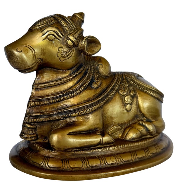 1950s Mid Century South Indian Brass Statue of Shiva's Bull Nandi Metal Antique For Sale - Image 4 of 14