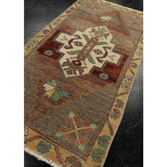 Textile Turkish Mini Rug Oriental Hand Knotted Vintage Rug 1'8" x 3'3" #21187 For Sale - Image 7 of 8